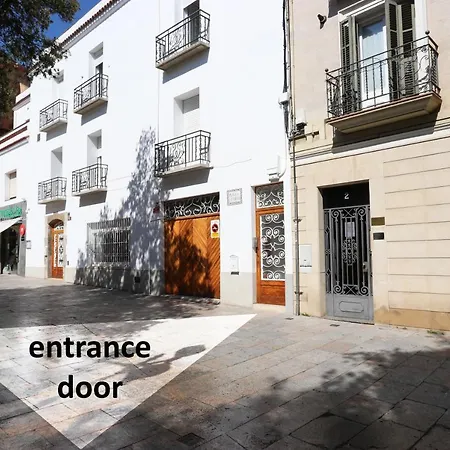 In The Center Of Arenys 阿雷尼斯德马尔